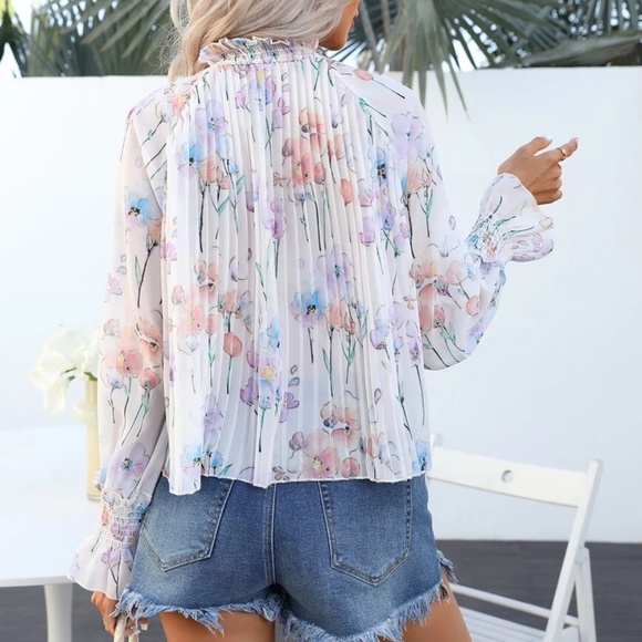 09 Boho Floral Print Frill Neck Ruffle Sleeve Blouse - Picture 4 of 8